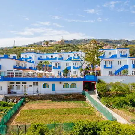 Belvedere Village 3*