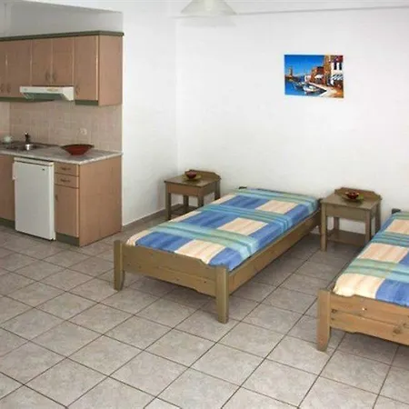 Belvedere Village 3*