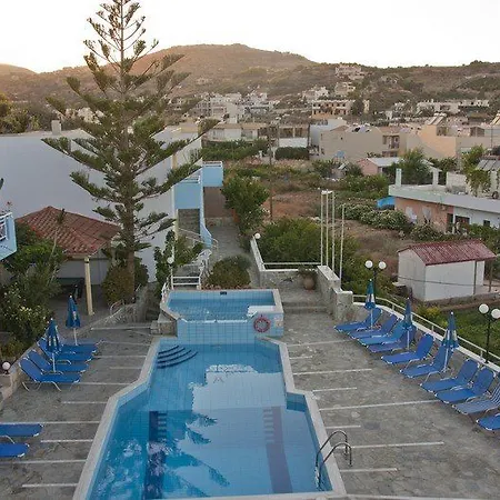 Belvedere Village Apartahotel 3*